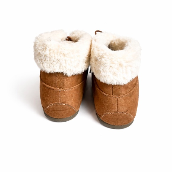 TrueCraft Ultra Plush Faux Fur Moccasin Slippers Cozy Brown Sz 10M. - Picture 3 of 10